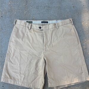 Orvis Men's Classic Beige Shorts